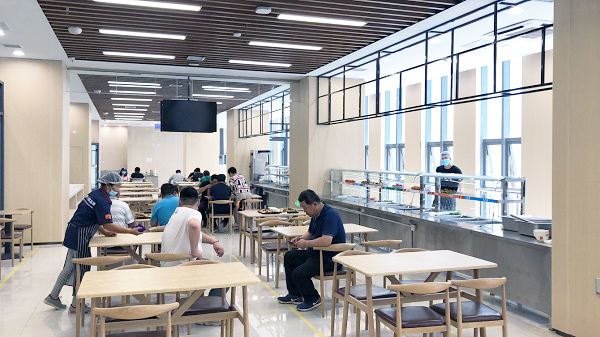 食堂刷卡消費out了 ，智慧食堂刷臉結算臺降本提效