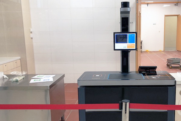 食堂刷卡消費out了 ，智慧食堂刷臉結算臺降本提效